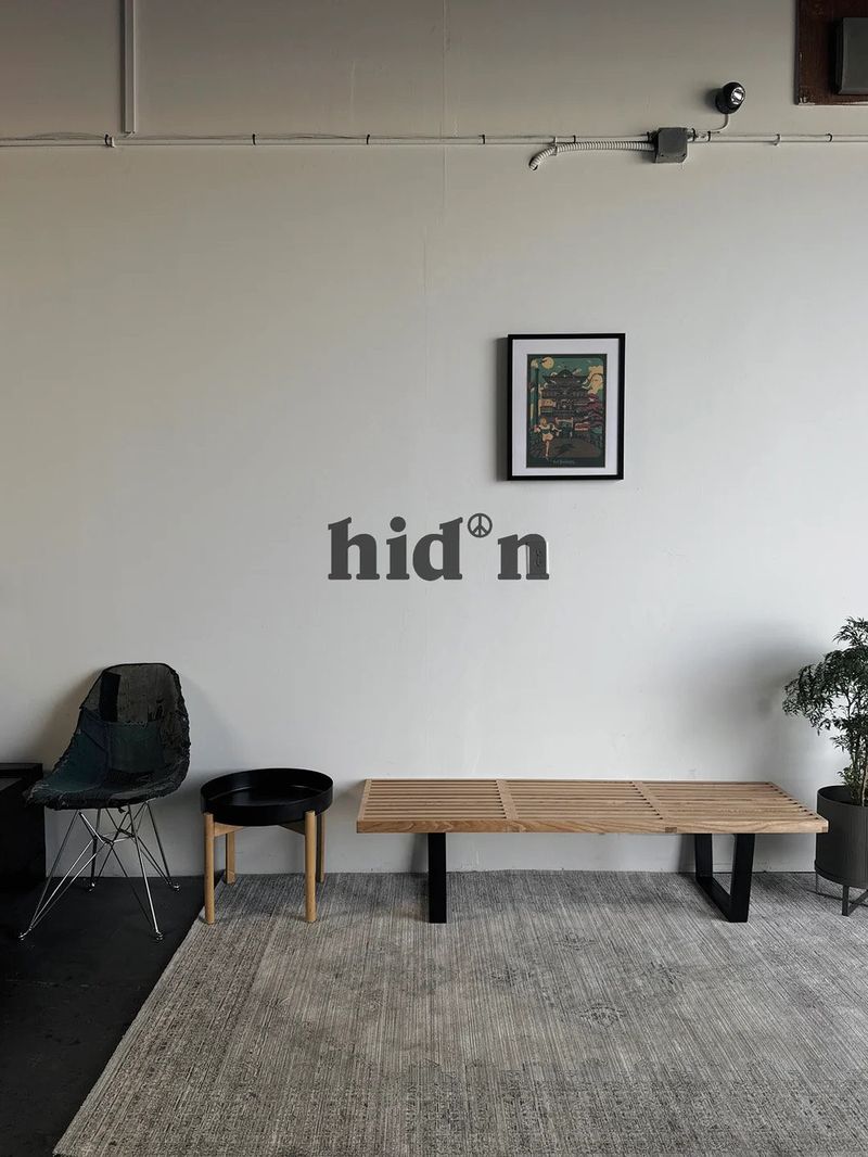 HID.N retail space interior